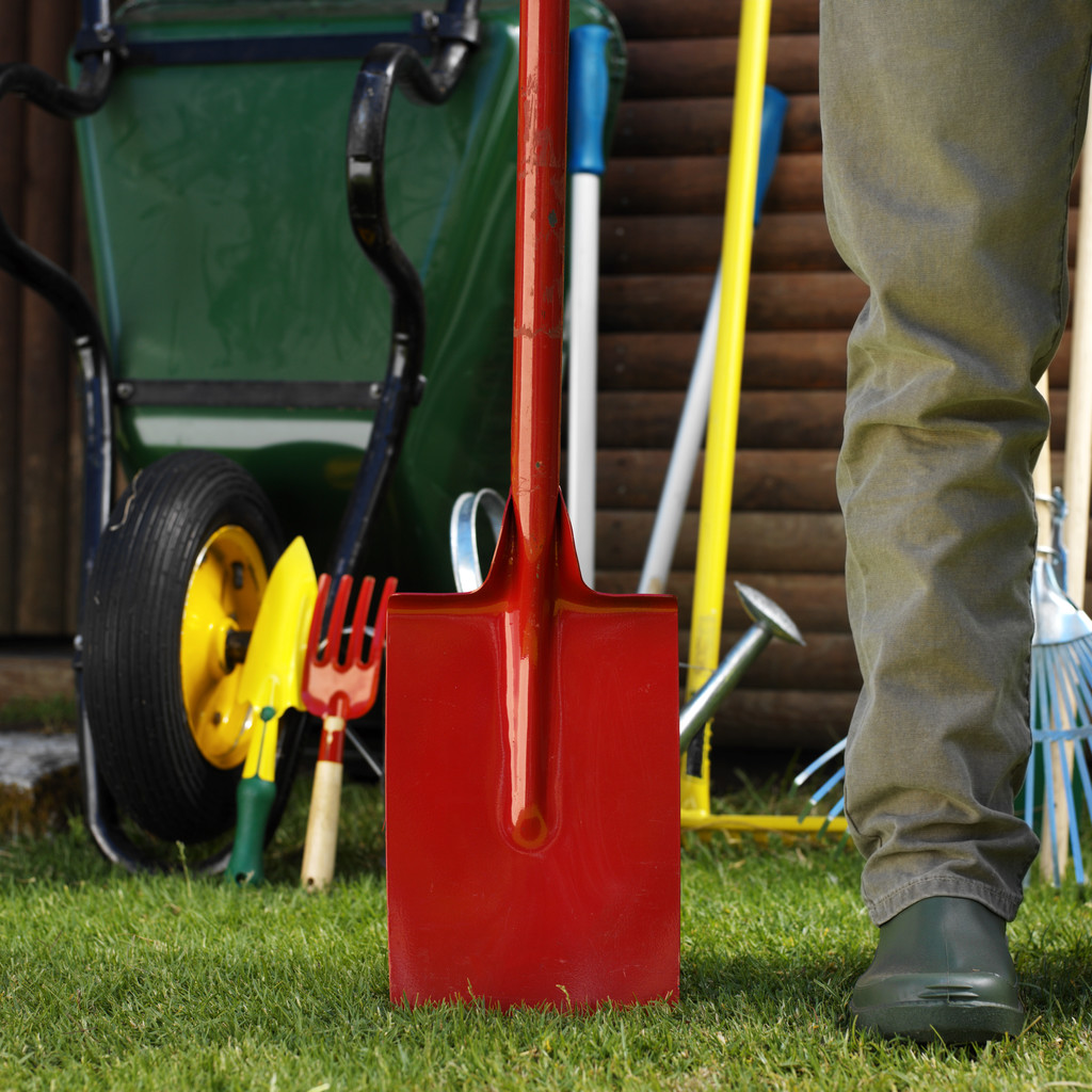 How to Pick the Best Tools for Digging