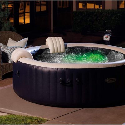 Inflatable hot tub