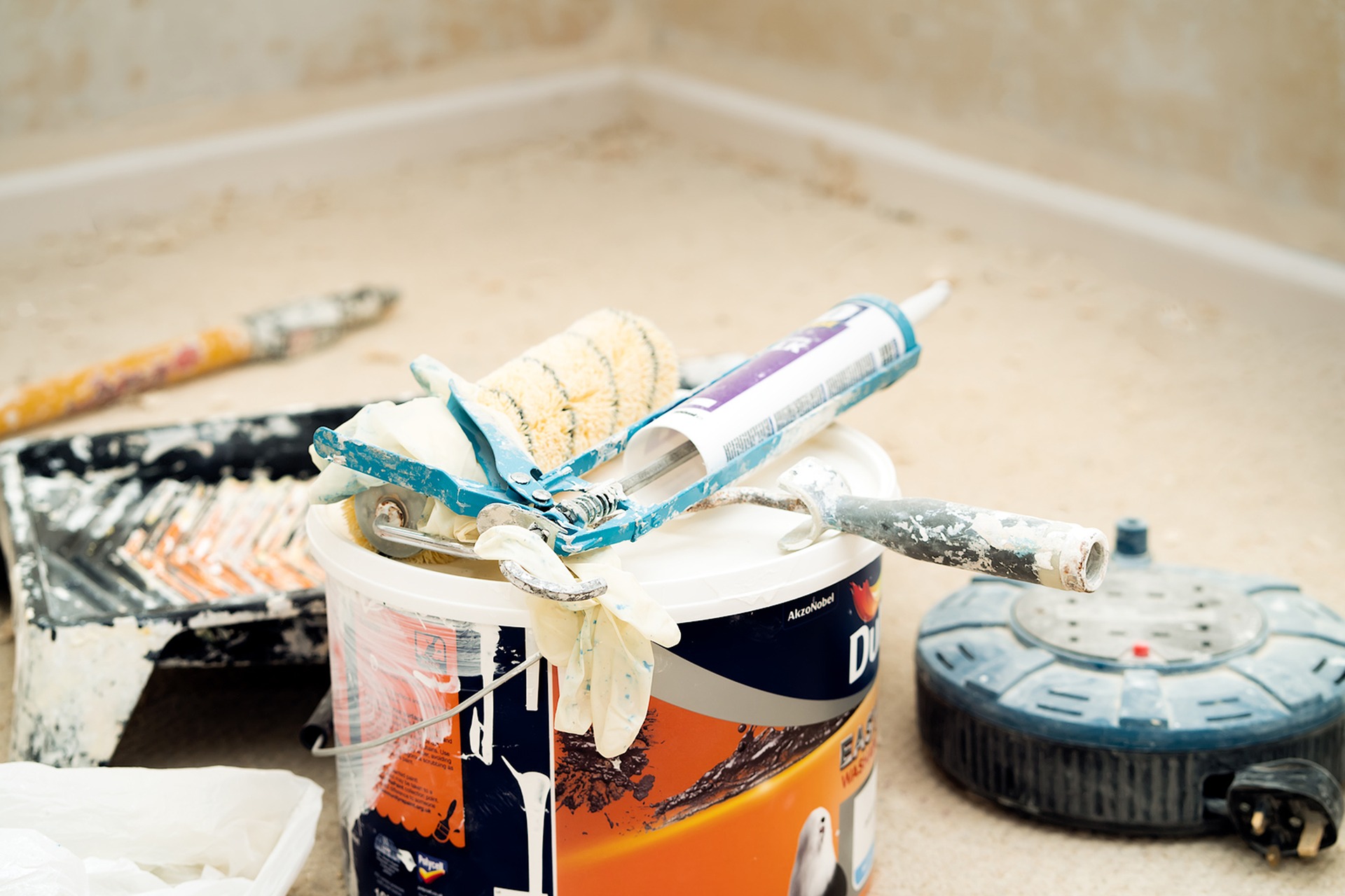 Caulking a shower