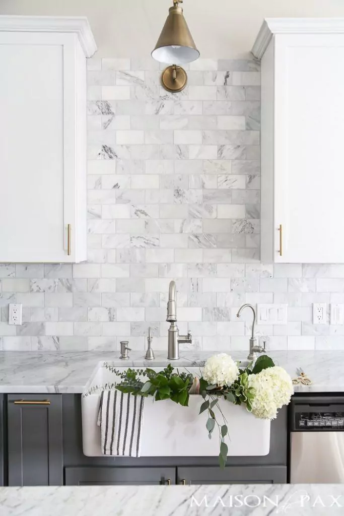 tile backsplash