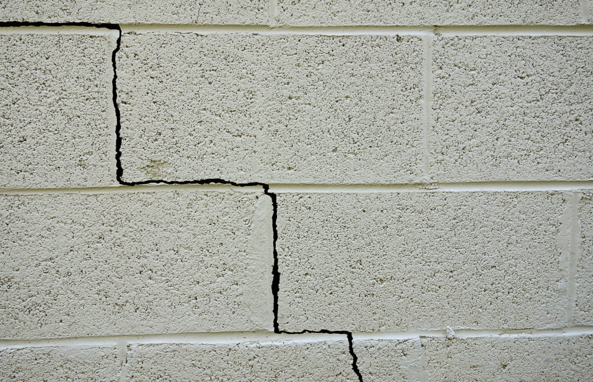 Repair Crumbling Cinder Block » The Money Pit