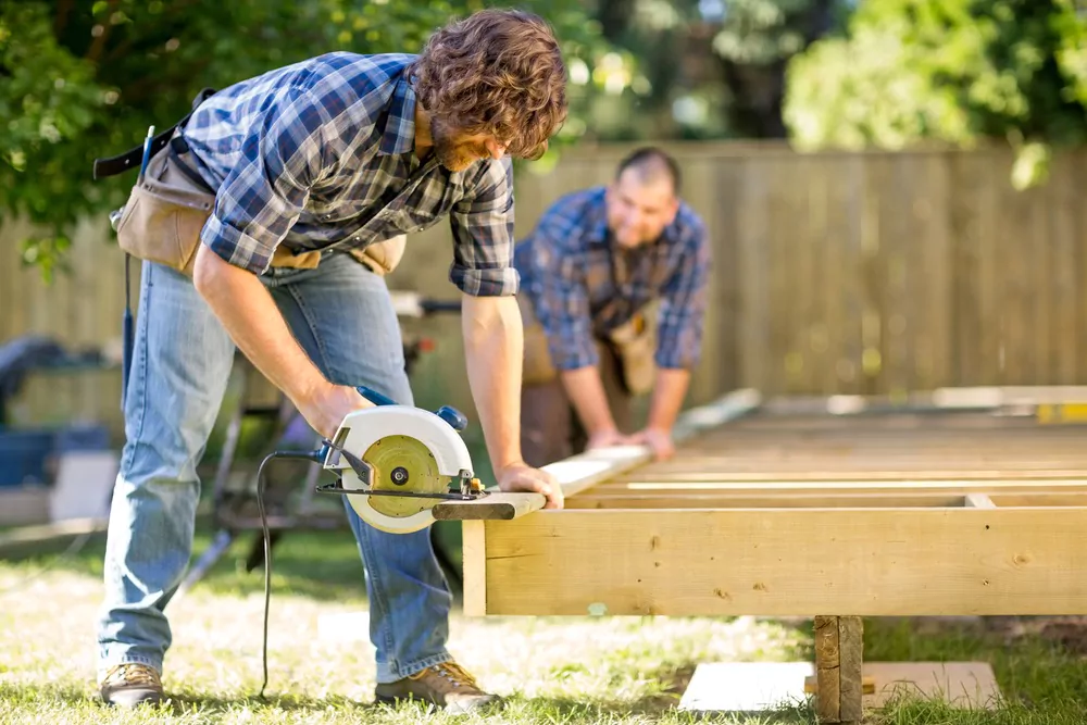 deck design, deck material, outdoor projects