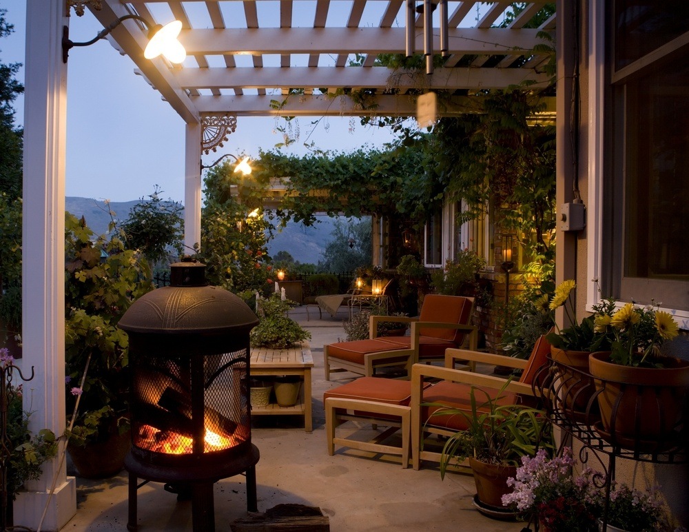 the best fencing ideas to add gorgeous curb appeal
