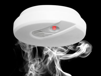 Smoke detector with smoke