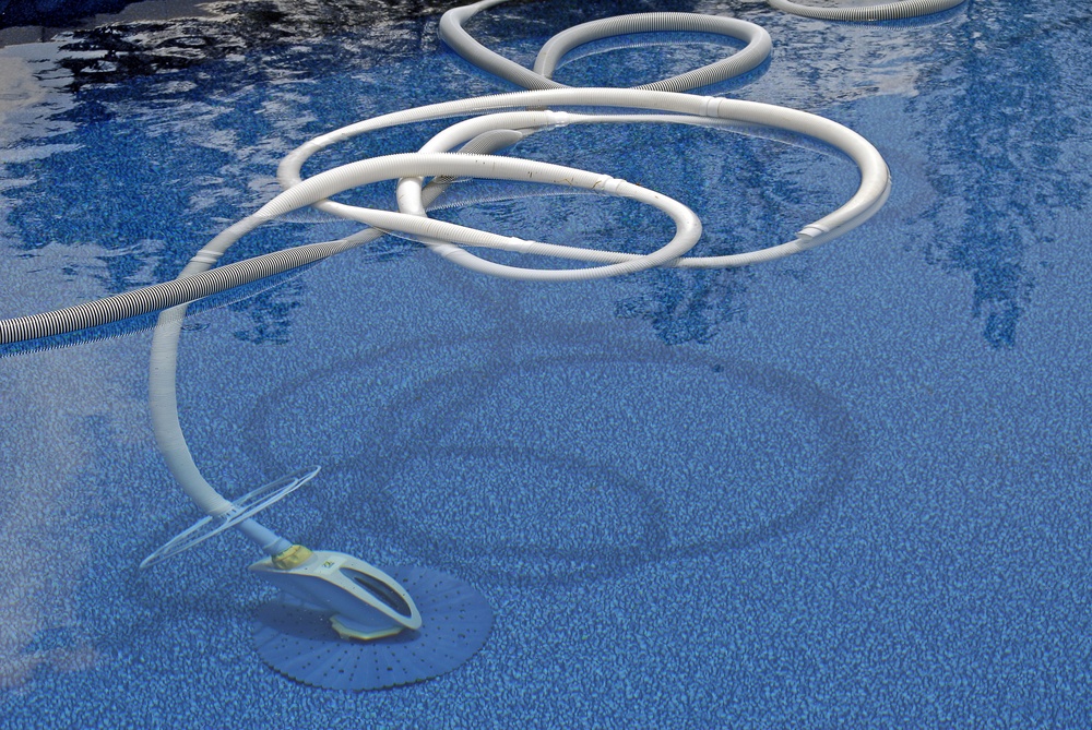 control humidity with indoor pool