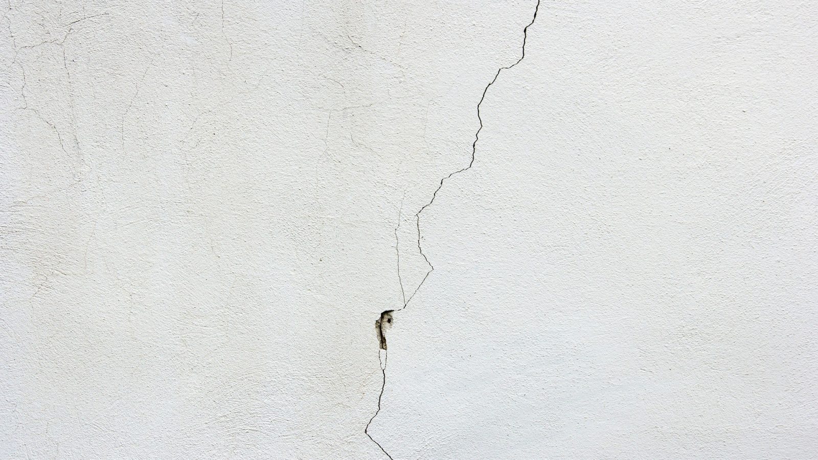 How to Repair Cracked Plaster  Video » The Money Pit