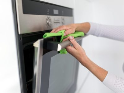 cleaning in between glass on oven door