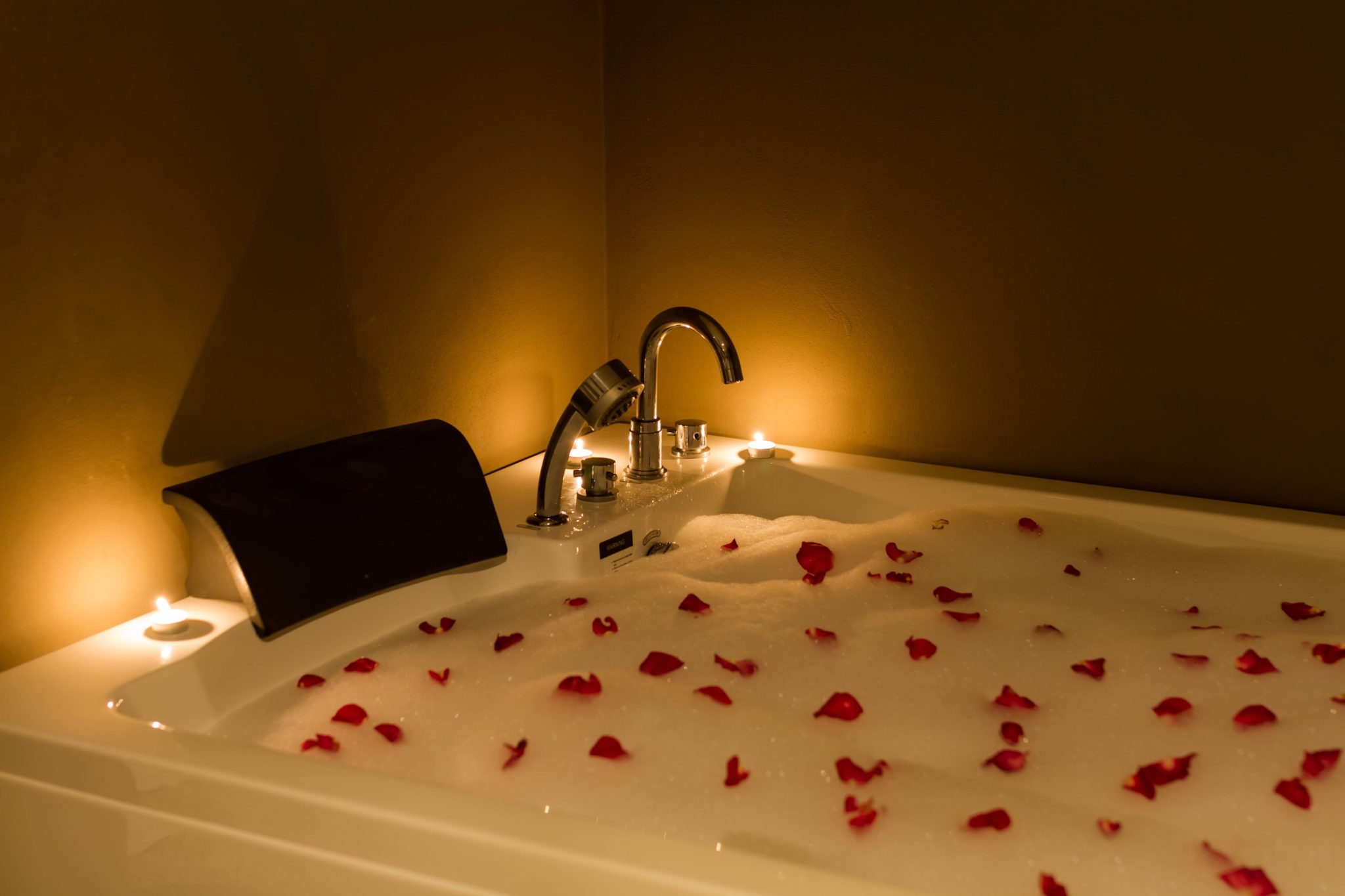 valentines day, romance, bathtub, candles