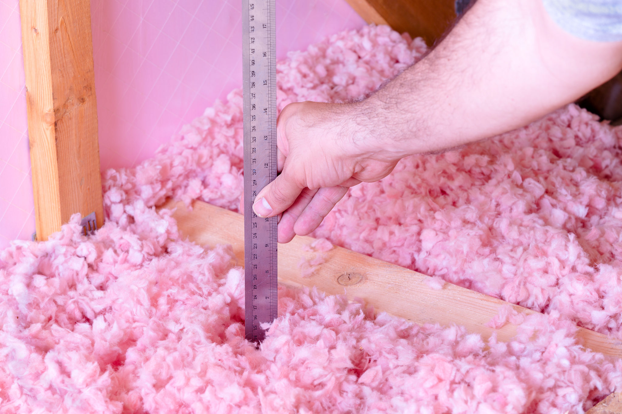 Measuring attic insulation
