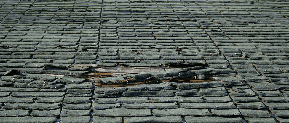 Badly worn roof which needs to be replaced