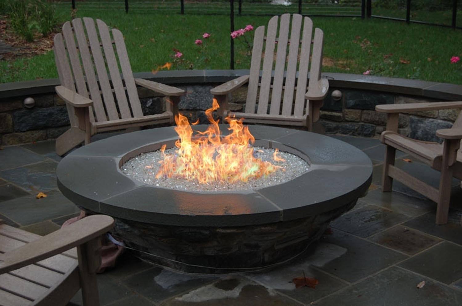 Gas Vs Wood Fire Pit Pros And Cons, Natural Gas Deck Fire Pit