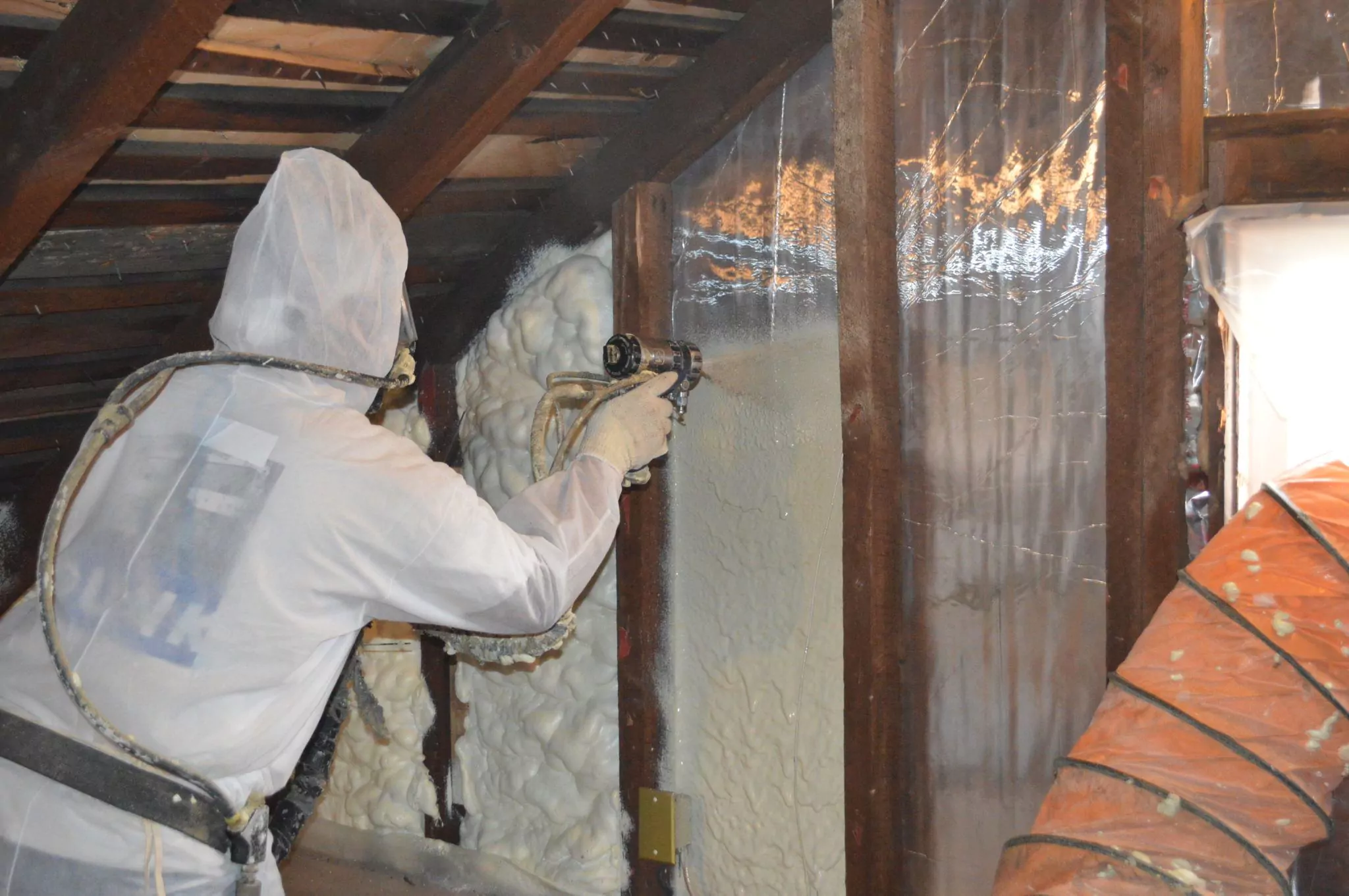 What's the Difference? Spray Foam Insulation Cost vs. Fiberglass