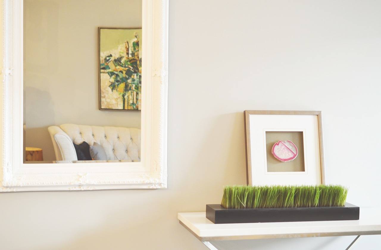 cheap apartment decor