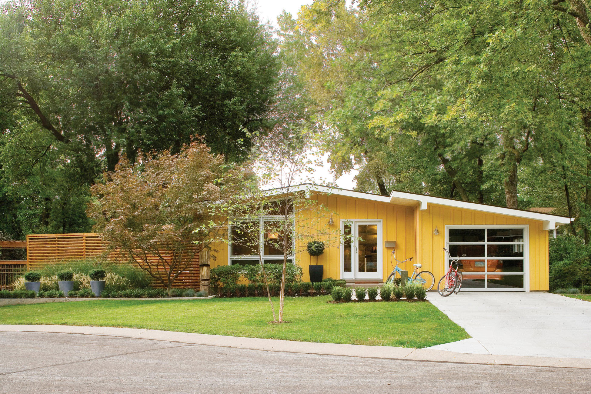 yellow 1960s home