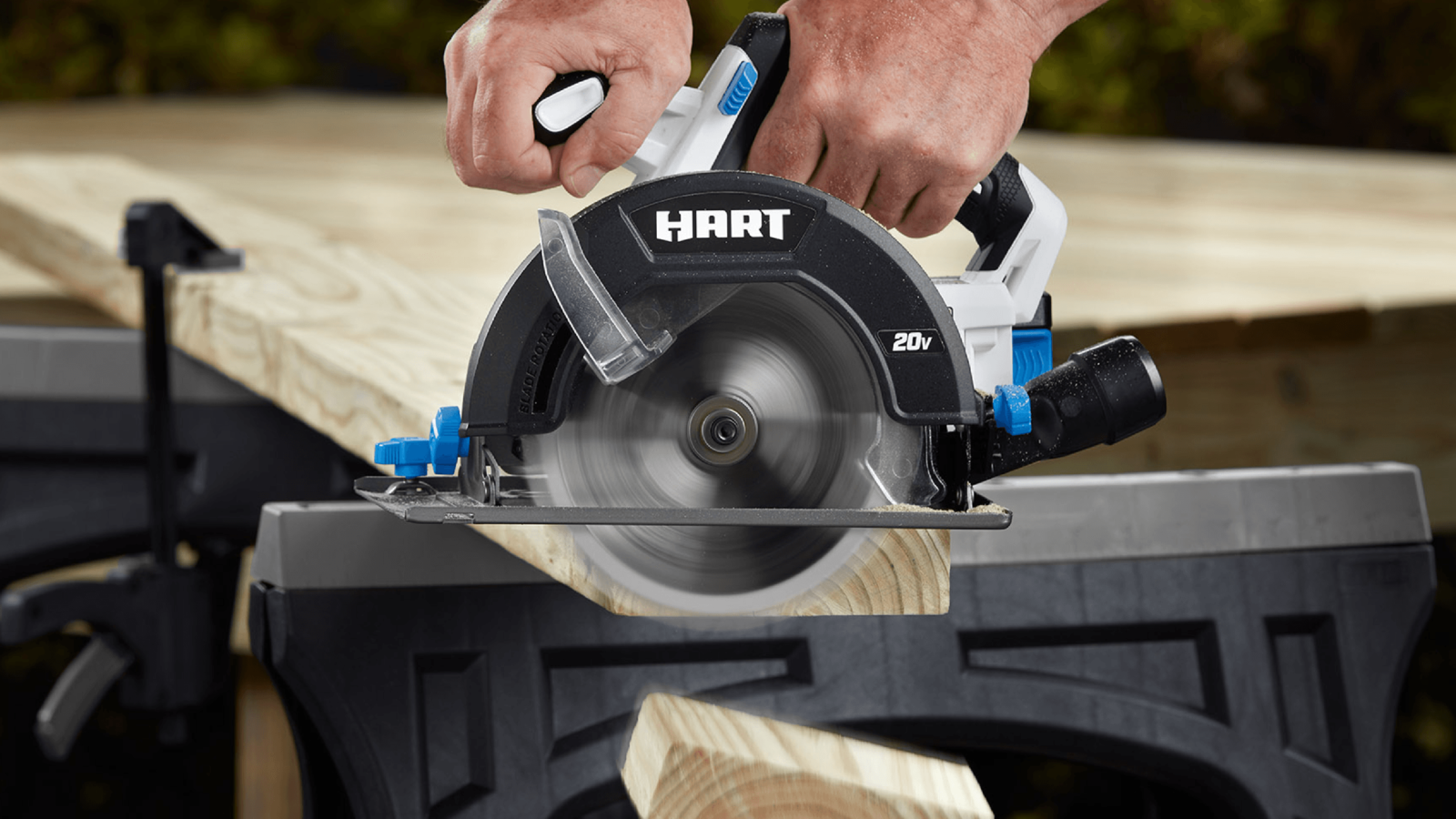 HART 20-Volt Cordless 6 1/2-inch Circular Saw Kit
