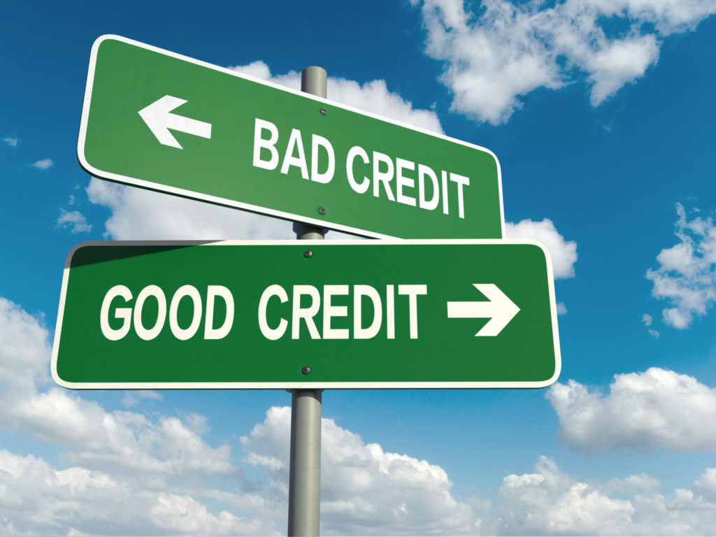 Sign showing good credit and bad credit