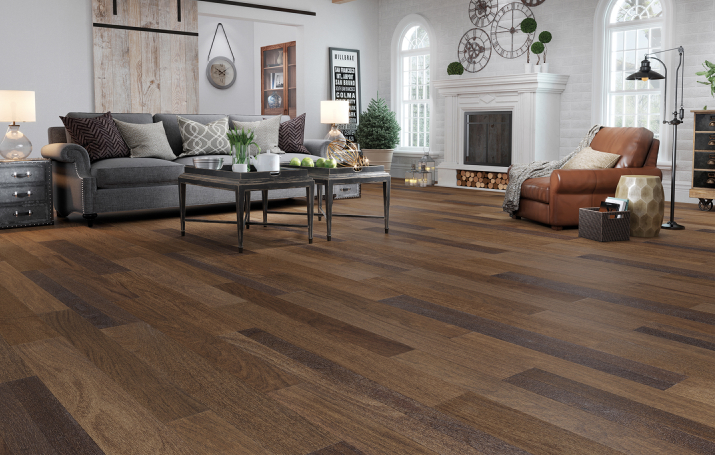 Living area hardwood floor
