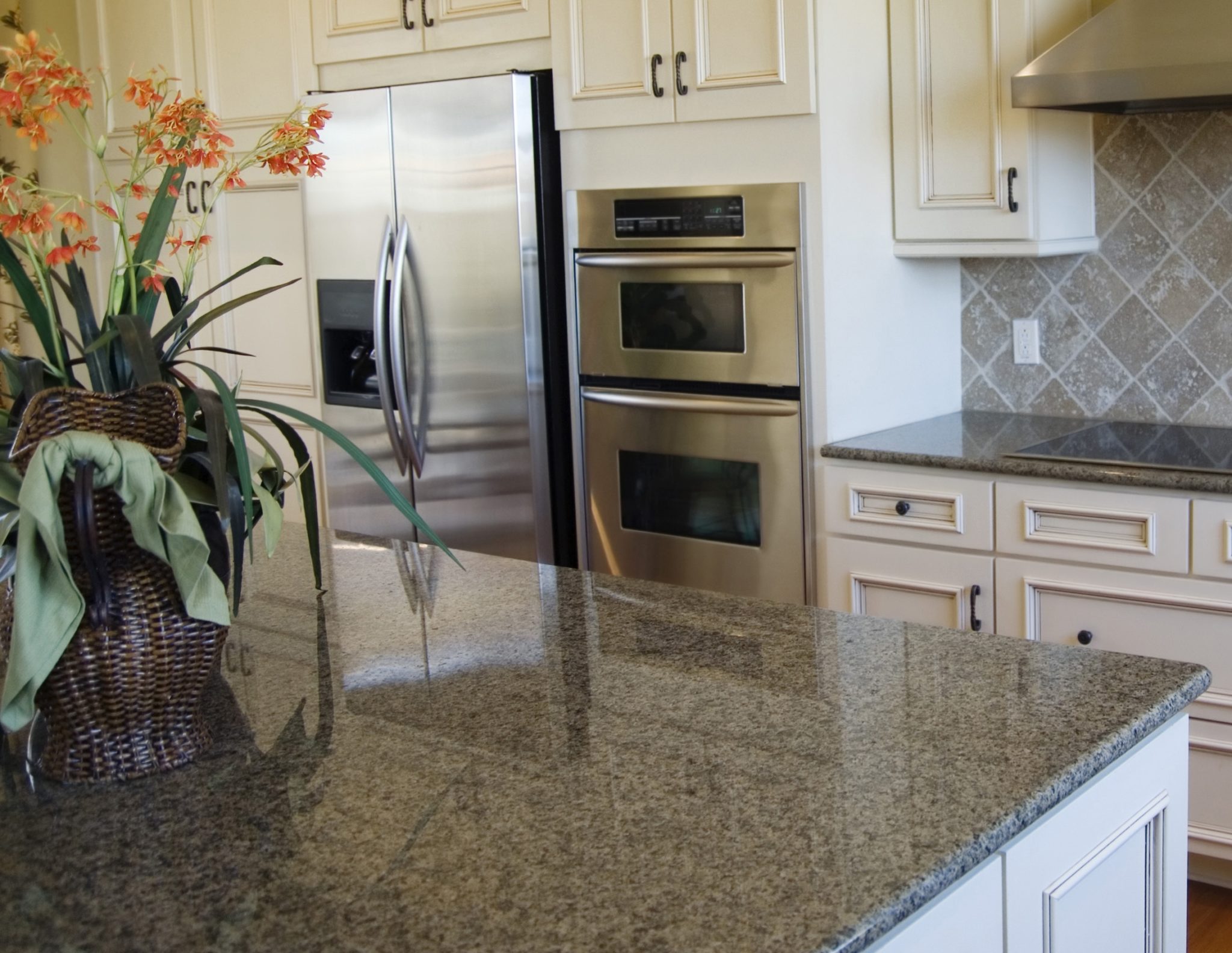 LuxROCK Granite Countertop on Kitchen Island